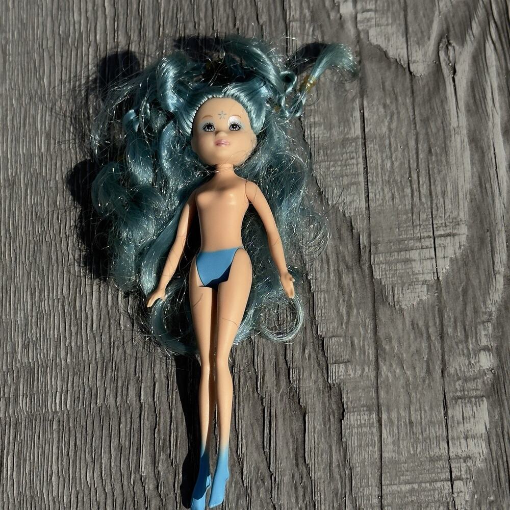 Barbie FairyTopia Wingdom 2004 Blue Pixie Fairy Mini Figure Doll 5"